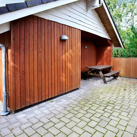 6 Person Holiday In Holiday home