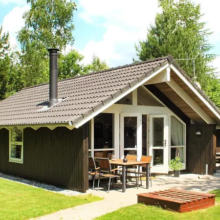 6 Person Holiday In Holiday home